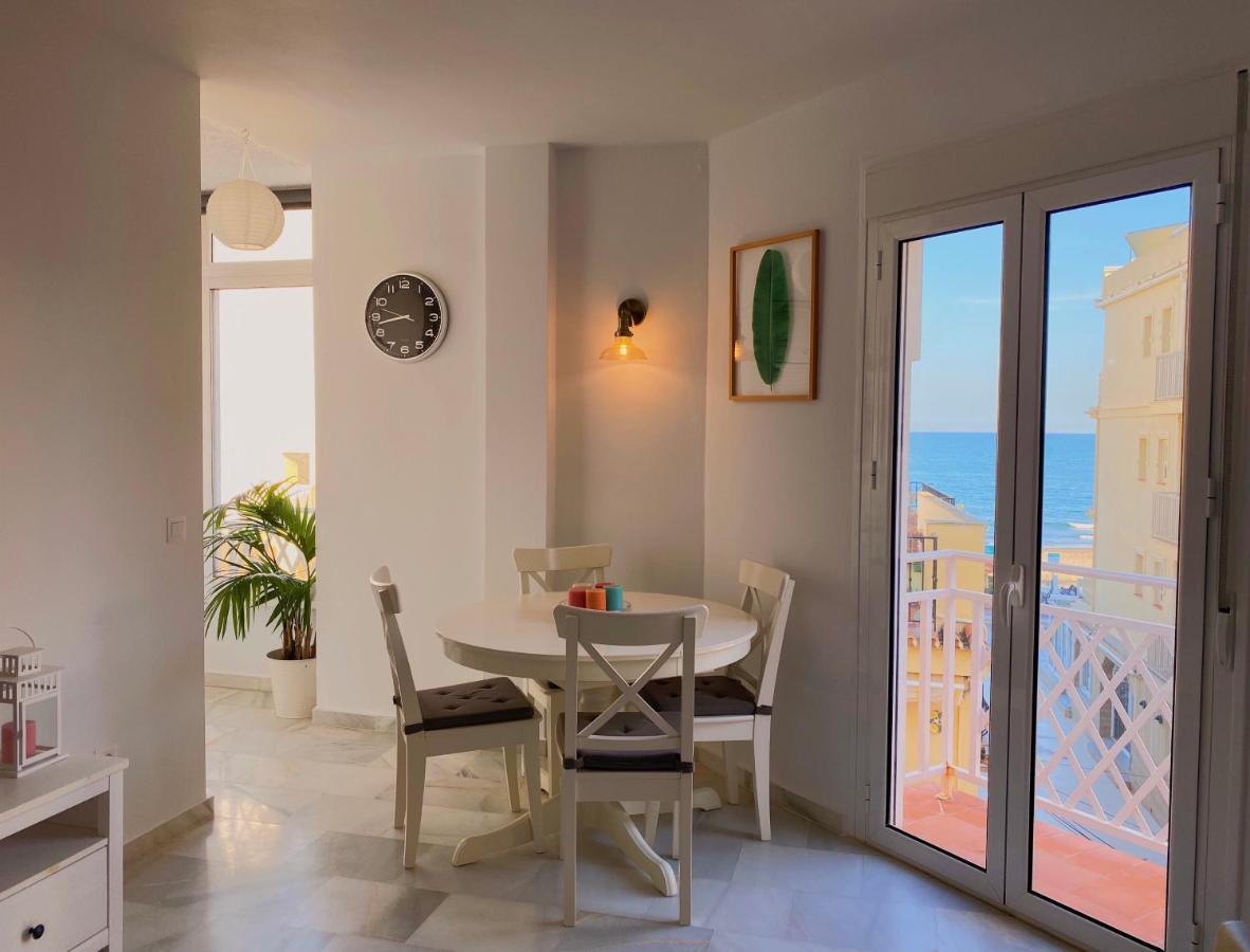 Alojamiento En La Carihuela-Costa Del Sol Торремолінос Екстер'єр фото